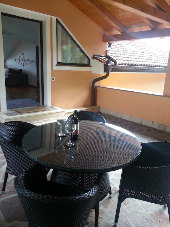 Apartment Pergola Veprinac Esterno foto